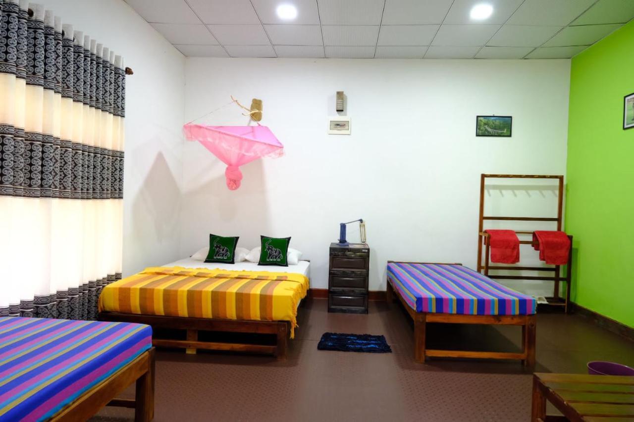 Thilina Homestay Sigiriya Eksteriør billede